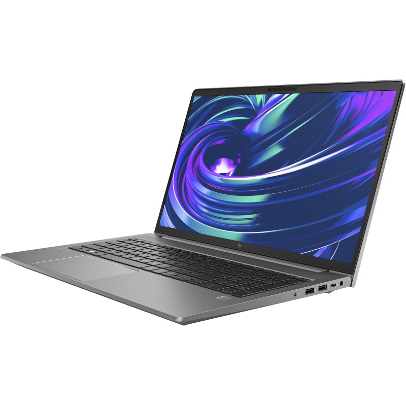 HP ZBook Power G10 Station de travail mobile 39,6 cm (15.6") Full HD Intel® Core™ i7 i7-13700H 32 Go DDR5-SDRAM 1 To SSD NVIDIA